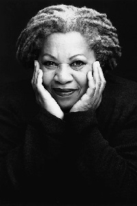 Mujeres Nobeles/Toni Morrison 