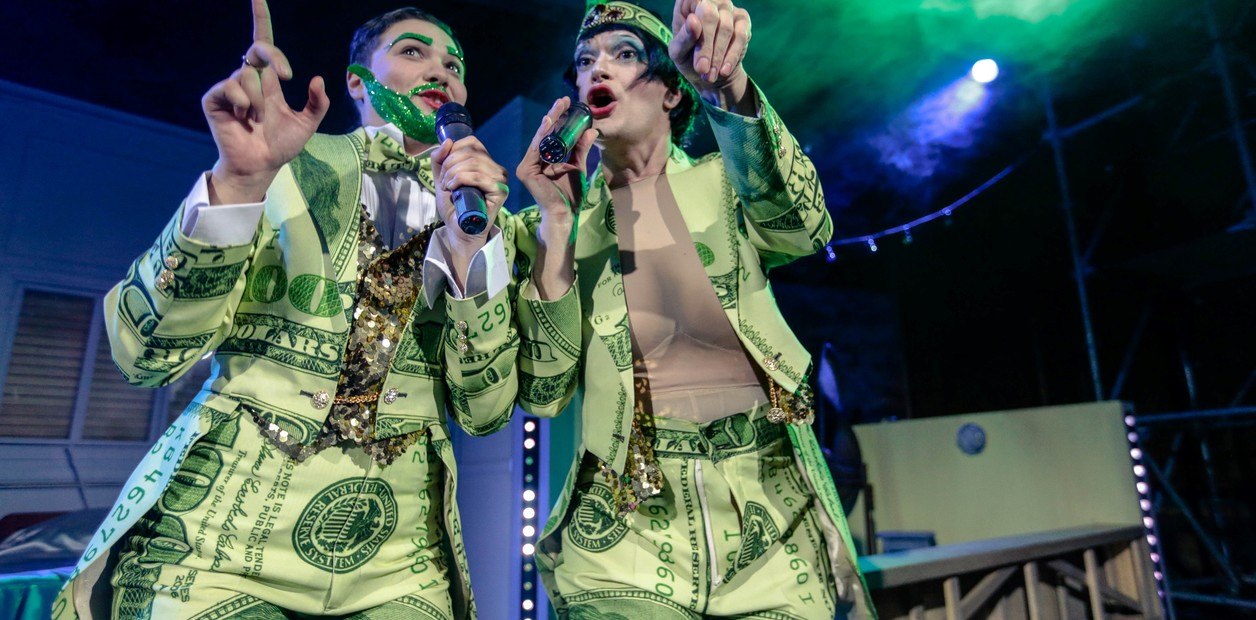 Drageando el Cervantes - Gonzalo Zuloaga - teatro - Drag Queens - Teatro Cervantes - Queer - teatro LGBT
