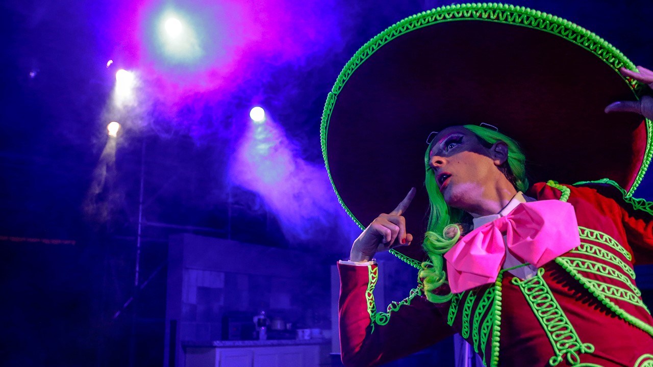 Drageando el Cervantes - Gonzalo Zuloaga - teatro - Drag Queens - Teatro Cervantes - Queer - teatro LGBT